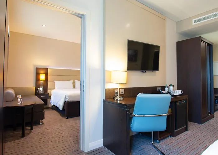 Premier Inn Dubai Ibn Battuta